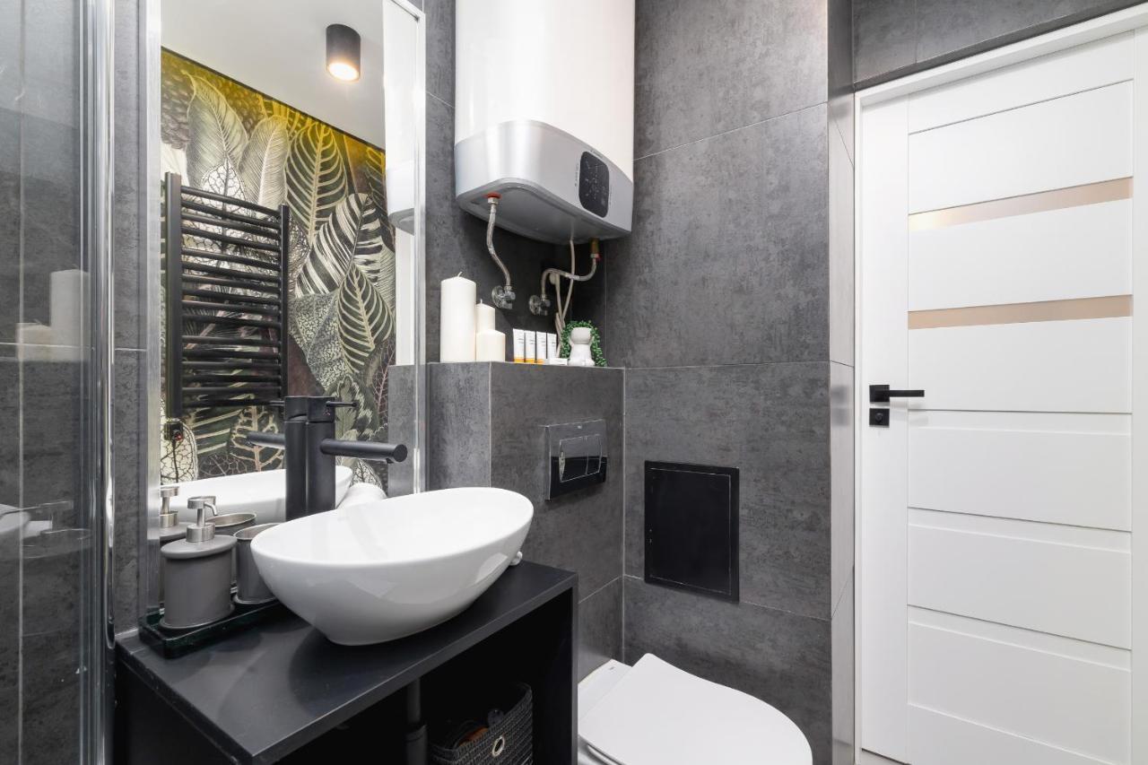 Korfantego Stylish Apartment With City View Spodek Katowice By Noclegi Renters Buitenkant foto