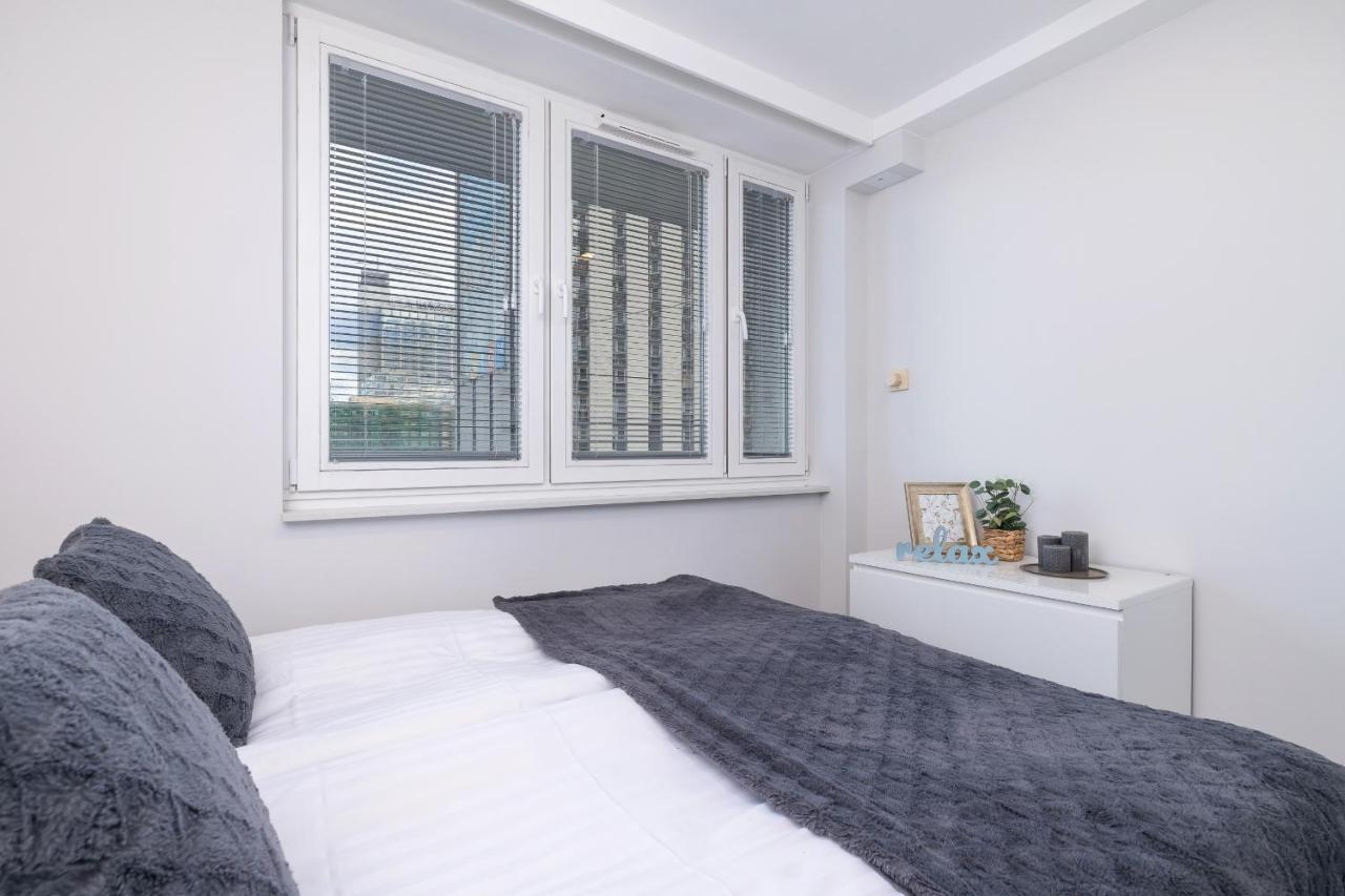 Korfantego Stylish Apartment With City View Spodek Katowice By Noclegi Renters Buitenkant foto